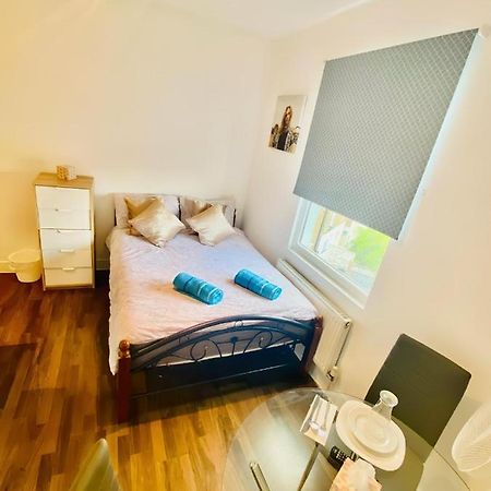 One Bed Studio Flat In Central London Apartment Exterior foto